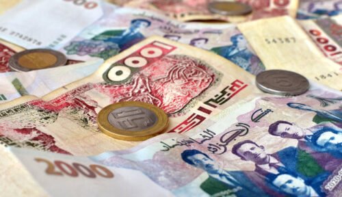 الدينار الجزائري